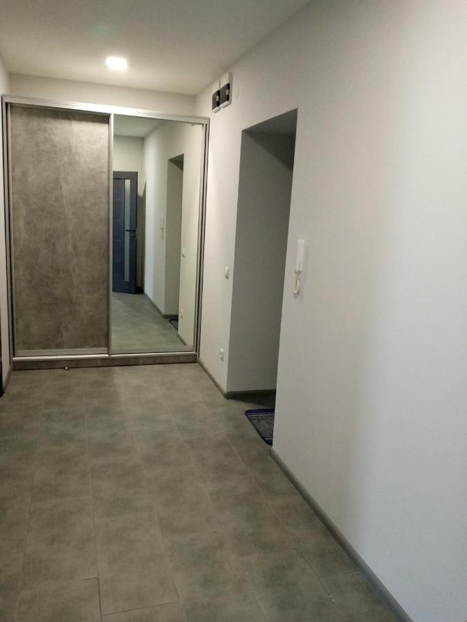 Luxury Central Apartment Uzhhorod Exterior photo